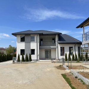 Vilă spațioasă aproape de natură - Pădurea Snagov (TIP 3)