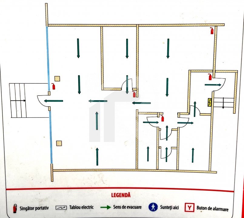 Spatiu comercial stradal, Turda 98, 2 intrari, 109 mp cu vitrina 10 m, centrala