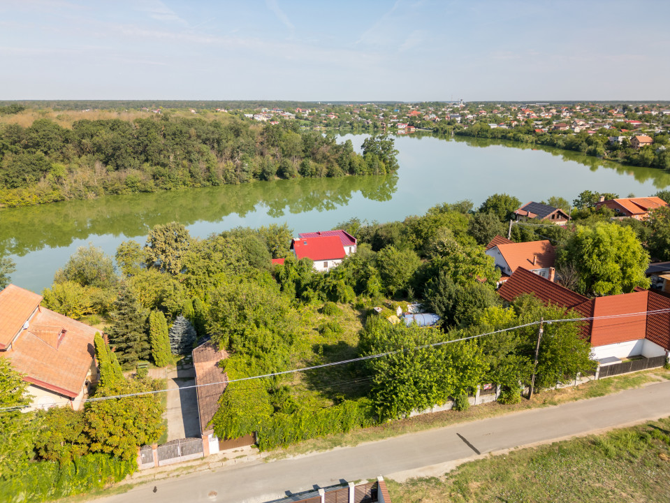 BRANESTI, TEREN 1400 MP, DESCHIDERE 32 MP, VEDERE LA LAC!