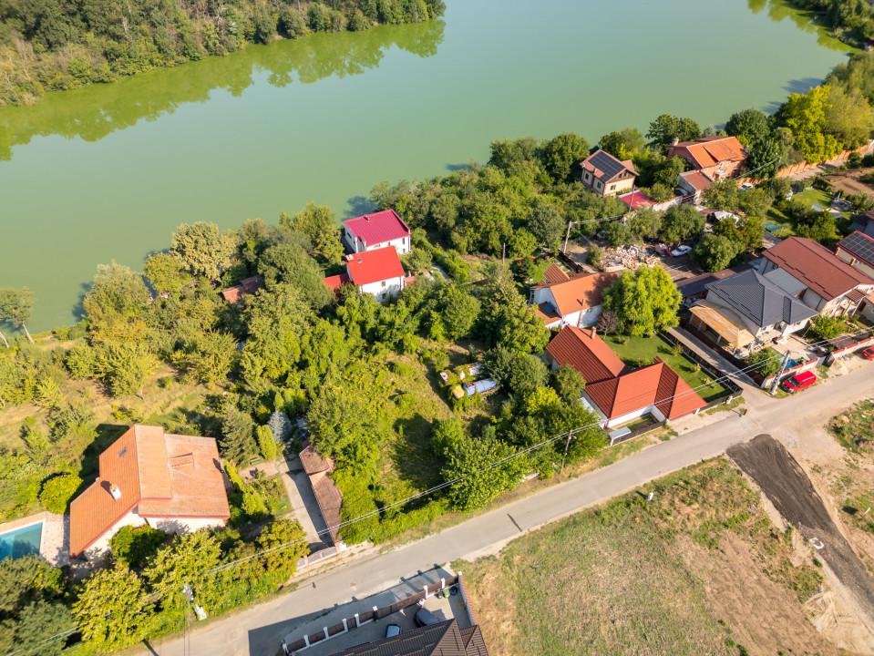 BRANESTI, TEREN 1400 MP, DESCHIDERE 32 MP, VEDERE LA LAC!