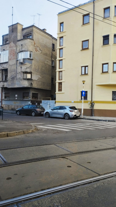 SE VINDE APARTAMENT SPATIOS 4 CAMERE 100MP IN ZONA PACHE PROTOPOPESCU-TRAIAN