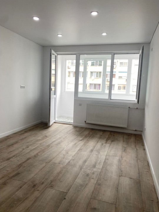 APARTAMENT 2 CAMERE RENOVAT DE VANZARE 