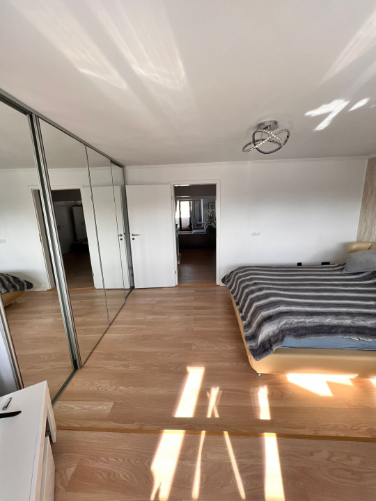 Apartament 3 camere vedere libera Piata Alba Iulia