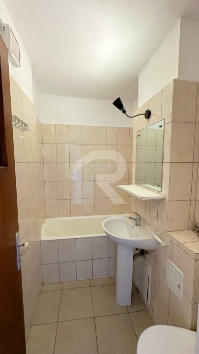 Doamna Ghica, Berindei, apartament cu 2 camere decomandat, pet friendly, et 5/10