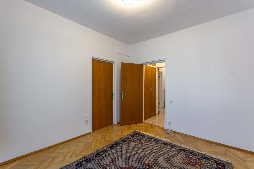 Apartament 3 camere de inchiriat, Bd. Ferdinand