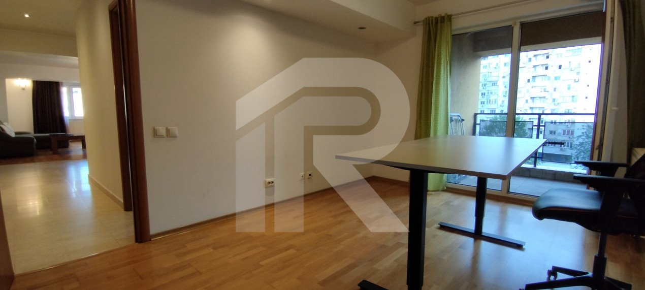 Apartament lux 3 camere+parcare Piata Alba Iulia