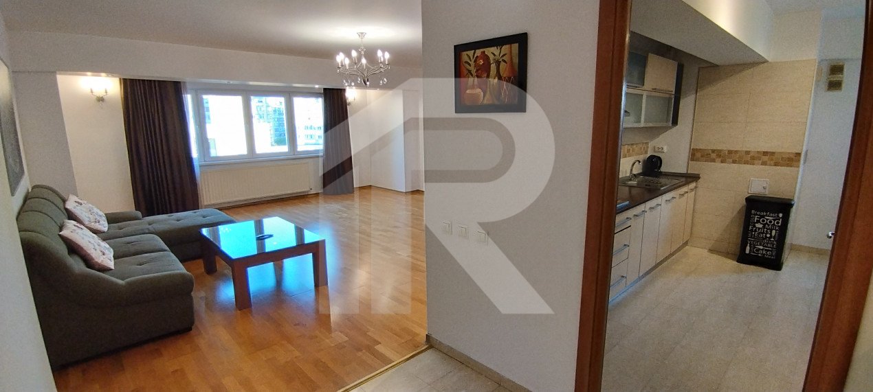 Apartament lux 3 camere+parcare Piata Alba Iulia