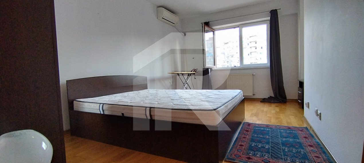 Apartament lux 3 camere+parcare Piata Alba Iulia