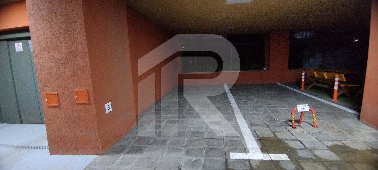 Apartament lux 3 camere+parcare Piata Alba Iulia