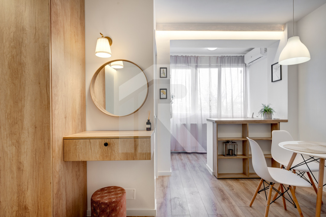 Garsoniera Turnu Măgurele etaj 6/9, mobilata-utilata, prima închiriere