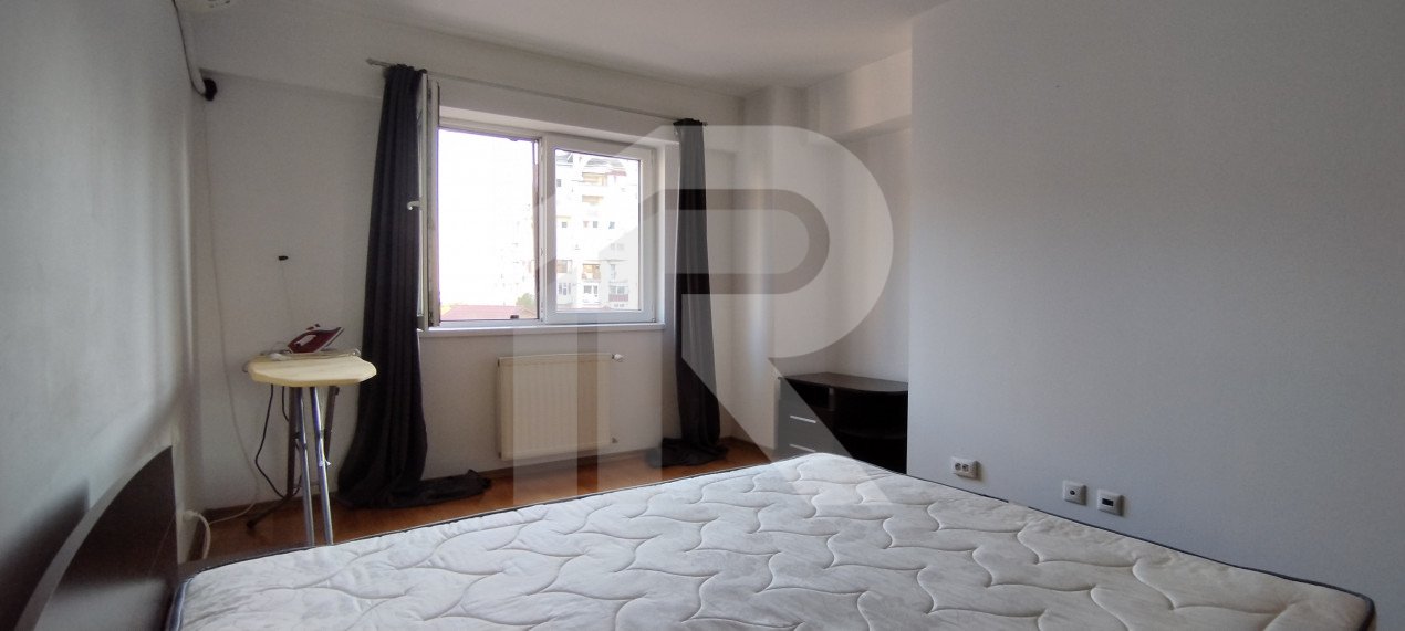 Apartament 3 camere 99mp+Parcare bd.Unirii-Piata Alba Iulia