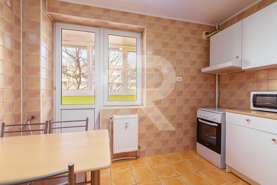 Apartament 2 camere langa Școala Gimnaziala de Arte nr 5