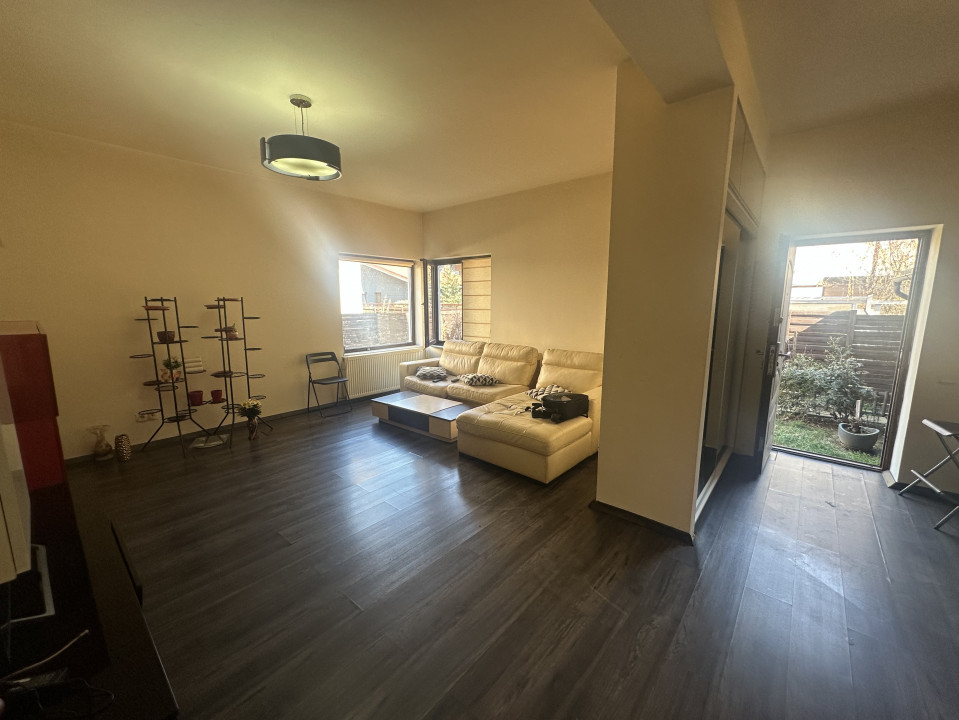 CORBEANCA, DUPLEX P+E+M 140 MP, CURTE PROPRIE 130 MP! 