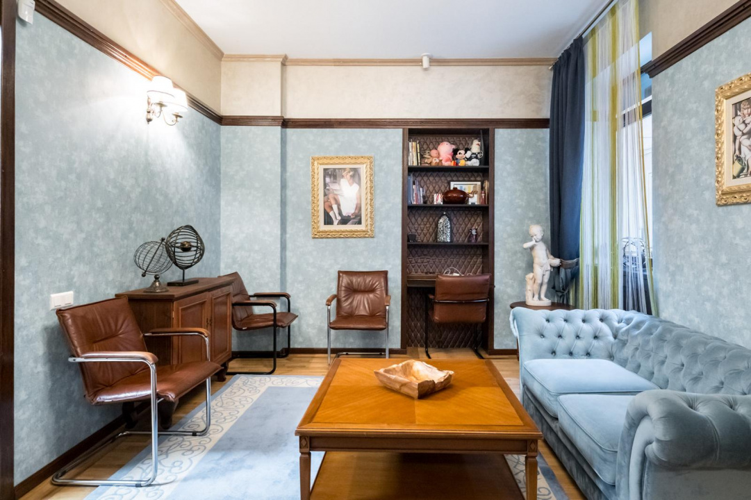 ARMENEASCA, APARTAMENT PARTER-185 MP!