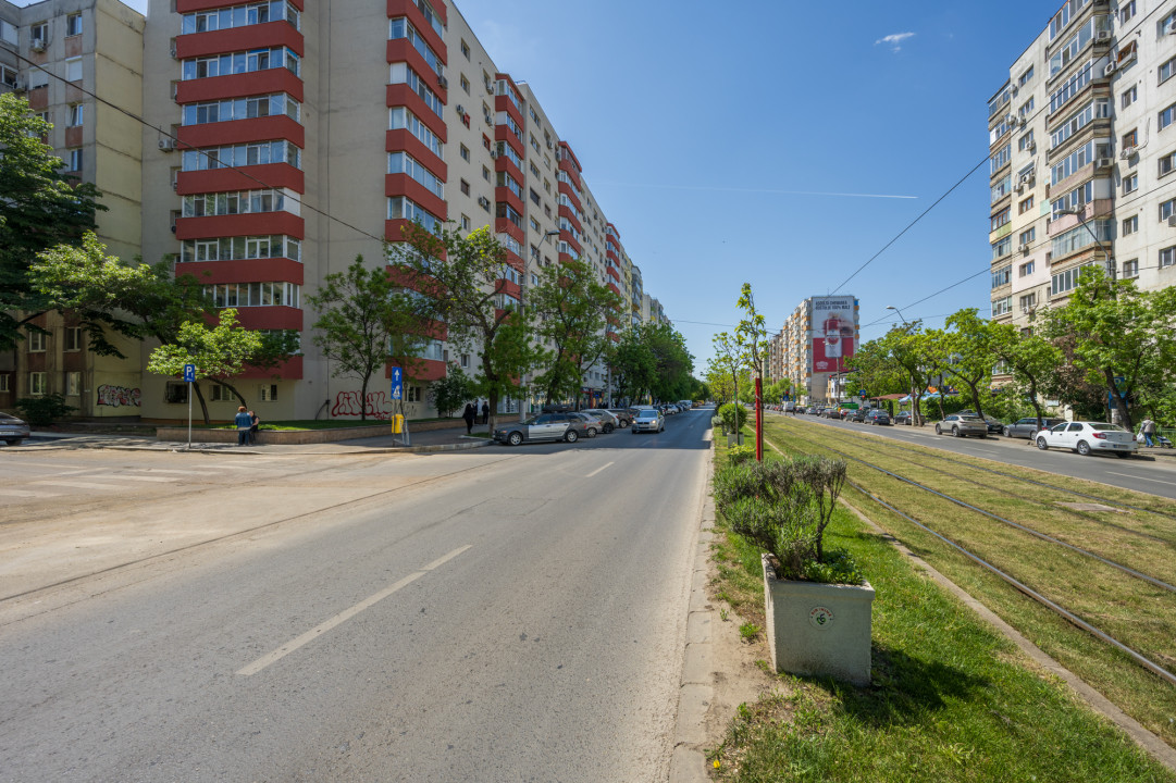 PIATA RAHOVA - STRADA VICINA, 3 CAMERE 70 MP, ETAJ 1! 