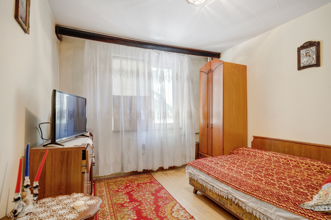 PIATA RAHOVA - STRADA VICINA, 3 CAMERE 70 MP, ETAJ 1! 