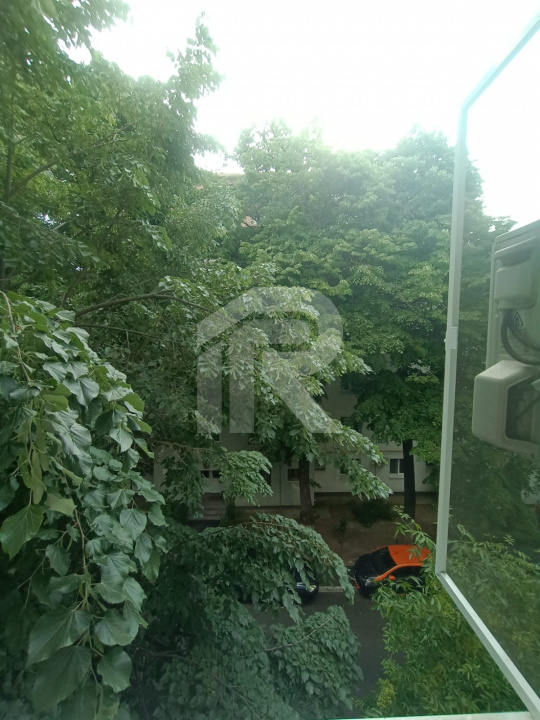 Garsonieră mobilată, ideală pentru investiție – Str. Moise Nicoară, zona Unirii