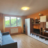 Apartament decomandat etaj 1 vedere libera 