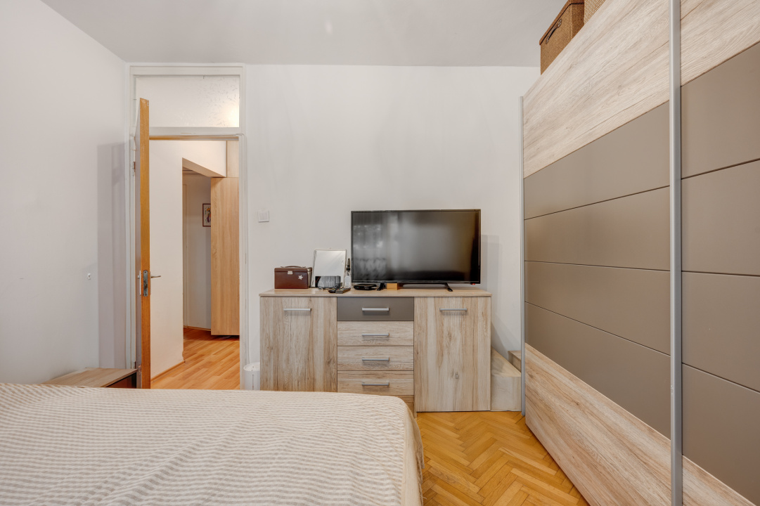 13 Septembrie, Marriott, str. Mihail Cioranu, etaj  1/10