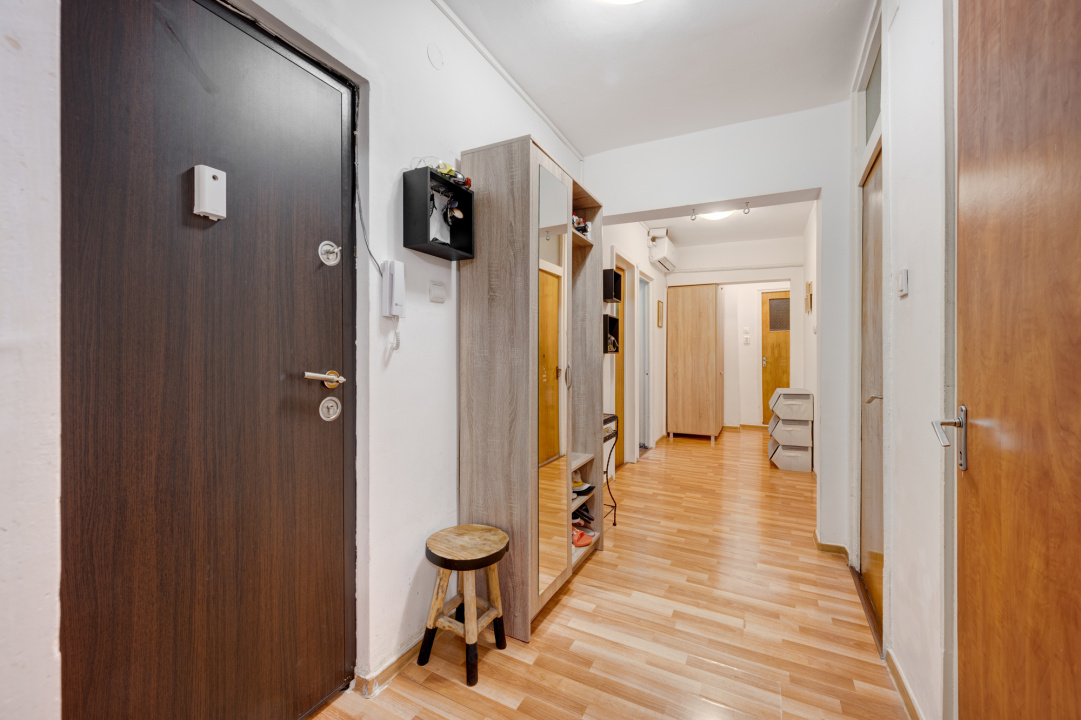 13 Septembrie, Marriott, str. Mihail Cioranu, etaj  1/10