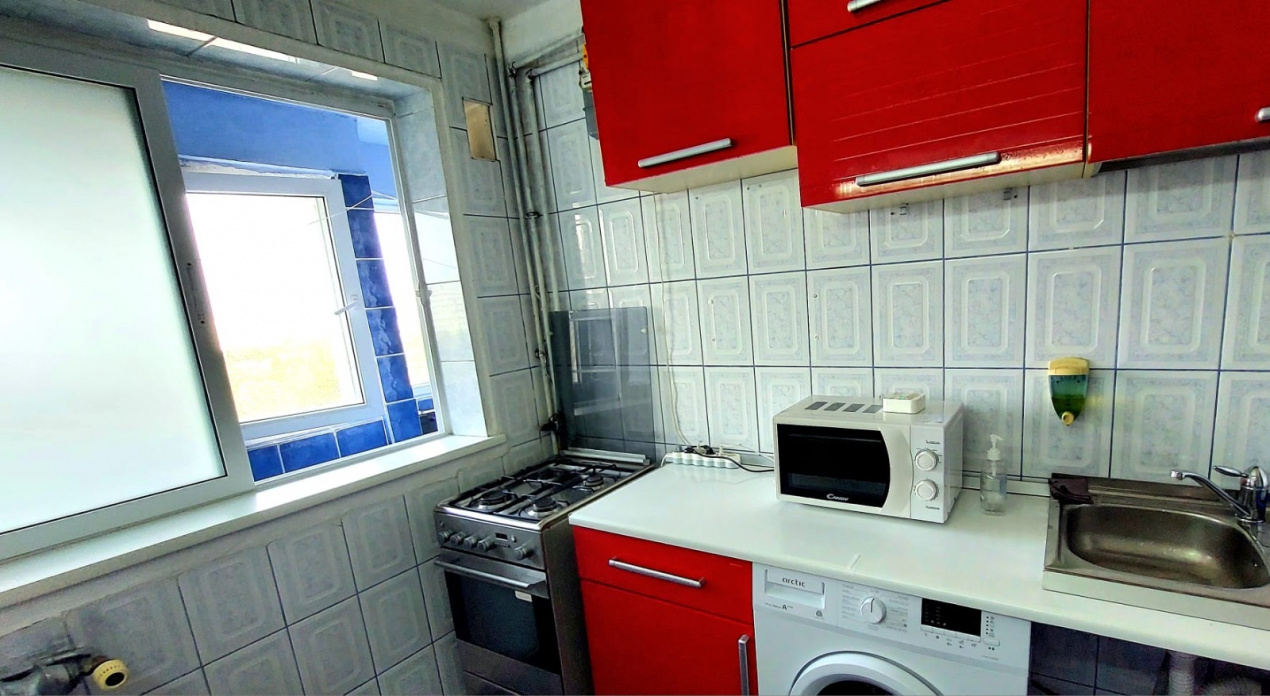 DRISTOR-PARK LAKE, 3 CAMERE, CENTRALA BLOC!