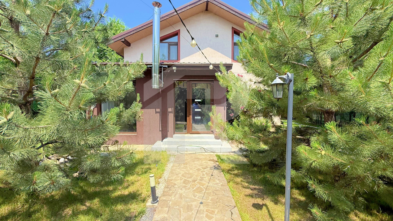 Casa individuala cu grădină superbă,P+1M, 158 mp, teren 468mp, 2017, 0% comision