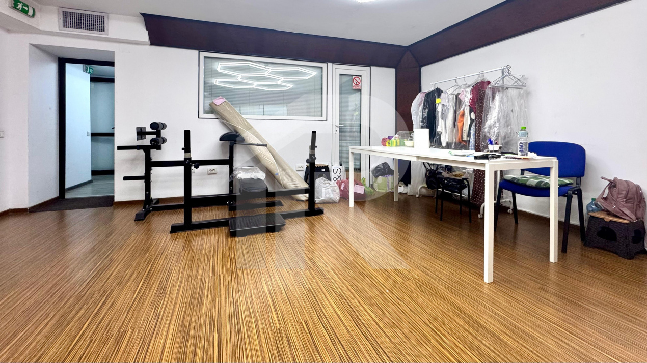 Spațiu subsol | Vitan Center | 35 mp | Utilitati incluse