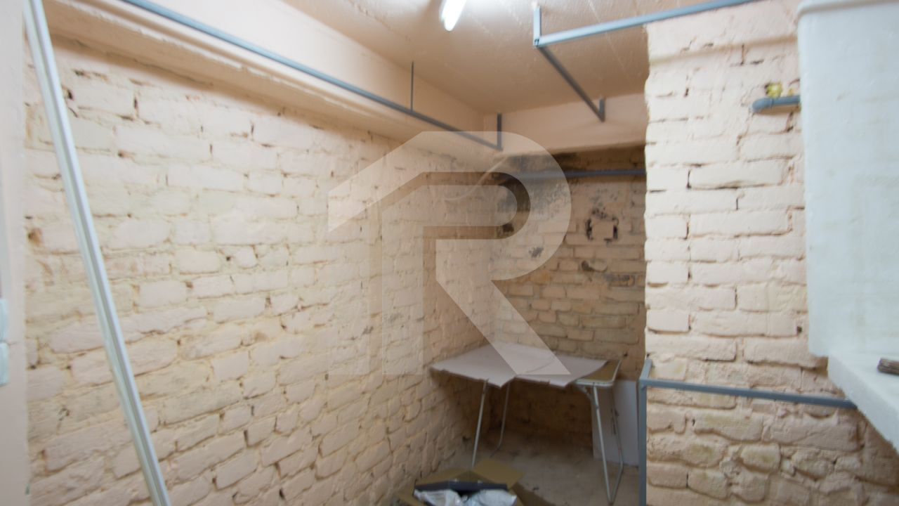 Spatiu comercial Pache Protopopescu 88 intersectia Matasari, SC: 35mp, SU: 25mp