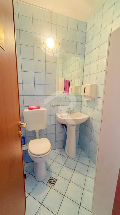 Spatiu birouri zona Mihalache - Turda in imobil mixt, 4 camere, 155 mp, 8 eur/mp