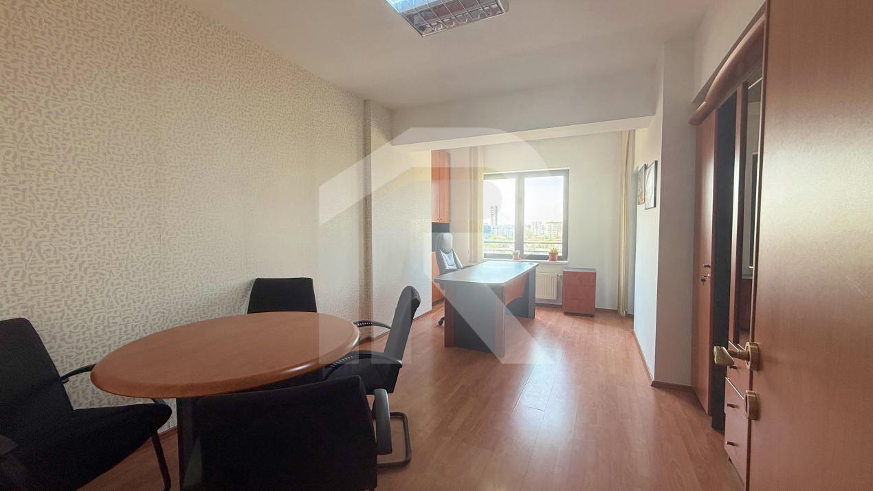 Spatiu birouri zona Mihalache - Turda in imobil mixt, 4 camere, 155 mp, 8 eur/mp