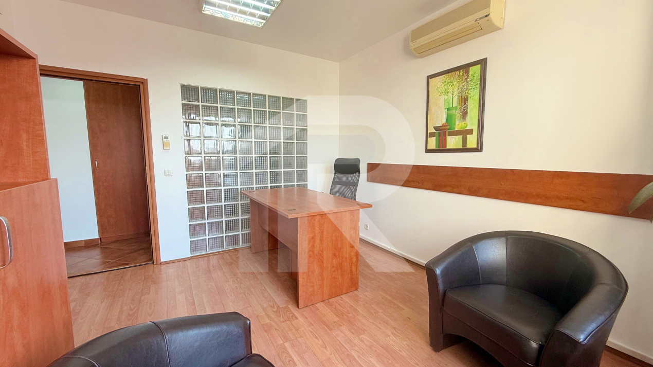 Spatiu birouri zona Mihalache - Turda in imobil mixt, 4 camere, 155 mp, 8 eur/mp