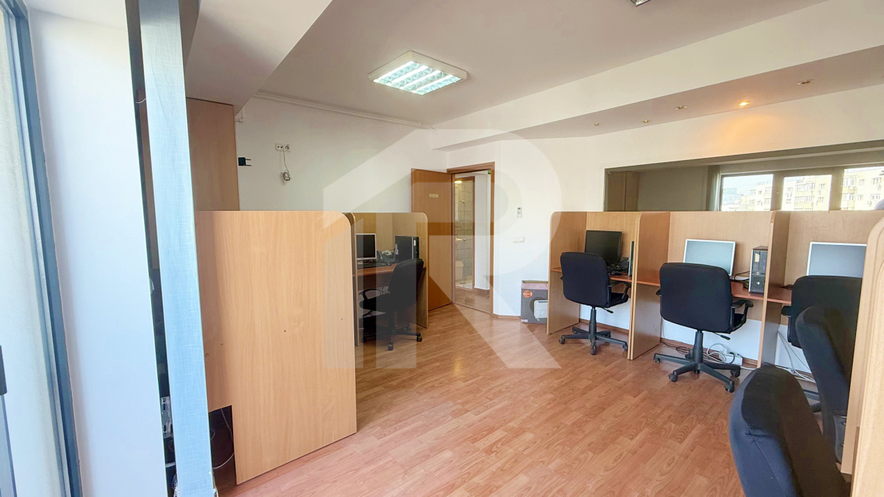 Spatiu birouri zona Mihalache - Turda in imobil mixt, 4 camere, 155 mp, 8 eur/mp