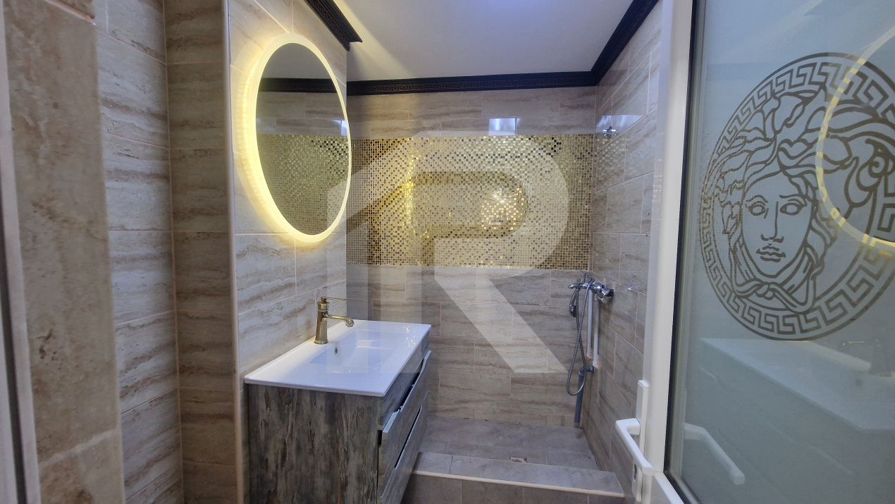 Spațiu comercial , Șoseaua Sălaj, locație premium, fost salon infrumusetare !