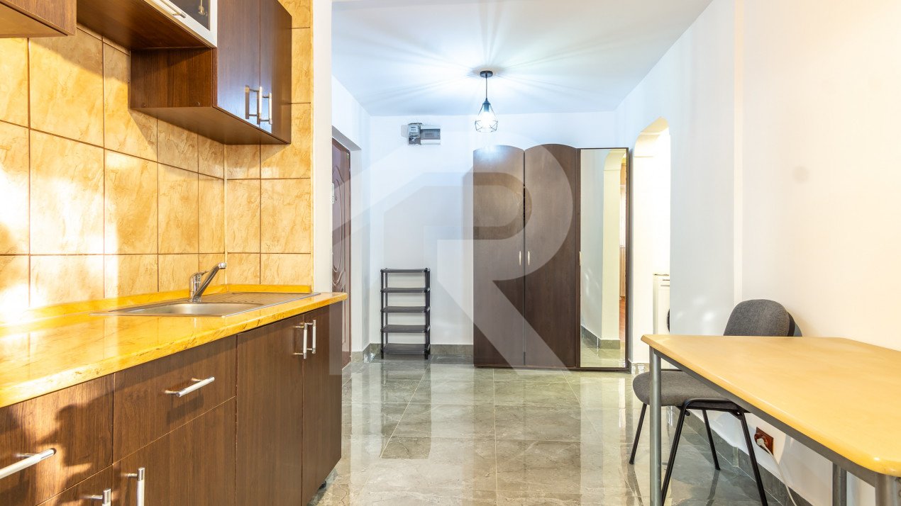 2 camere Vintilă Mihailescu 11, recent renovat, 2/4, mobilat si utilat, AC
