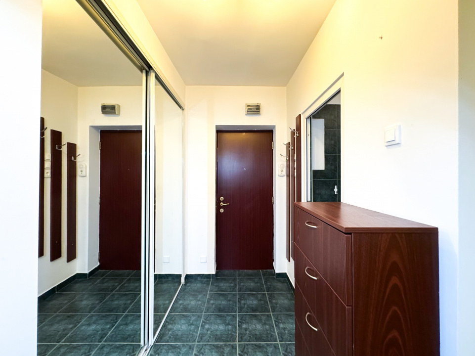 Garsoniera Mihalache-Turda. Pret excelent: 75.000 Euro!