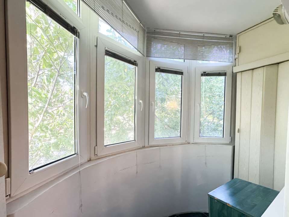 Garsoniera Mihalache-Turda. Pret excelent: 75.000 Euro!
