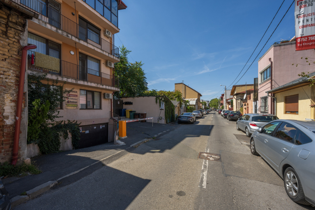 Spațiu birouri -  acces separat - loc de parcare - Spațiu de depozitare