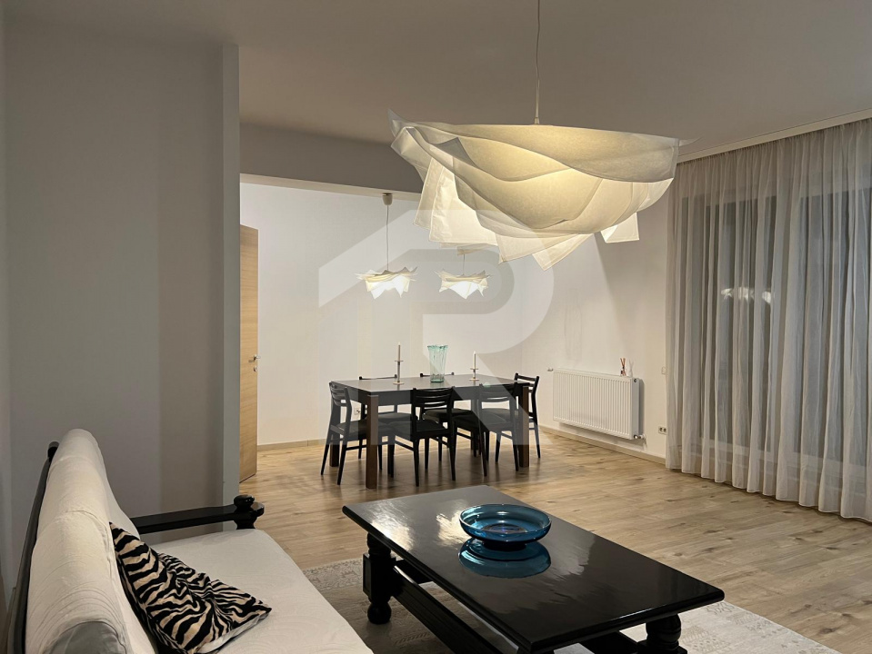 Apartament lux 3 camere, parcare subterana Laguna Residence