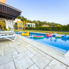 🏡 Reședință modernă 400 mp utili, teren 1.200 mp – deschidere directă la lac