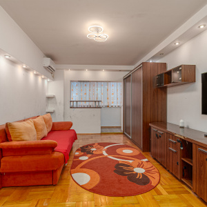DRISTOR - RAMNICU SARAT - 2 CAMERE 53 MP, ETAJ 4, CENTRALA PROPRIE!
