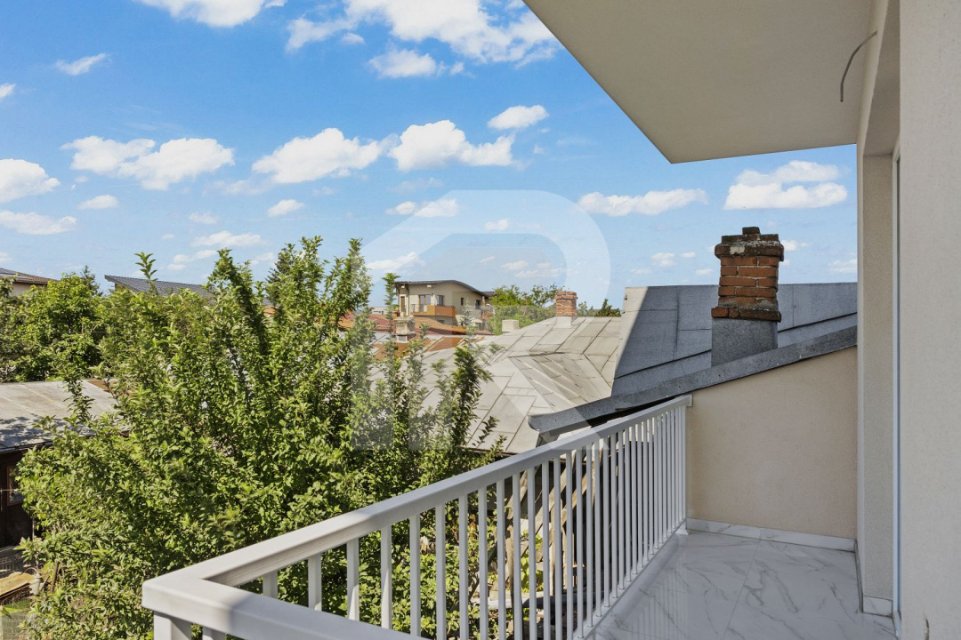 Vila sector 1 - 300mp - P+2+M - 11 camere - Chitila