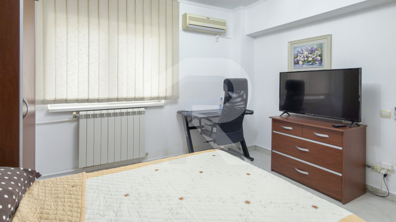 Vânzare apartament 3 camere – Ultracentral, Bloc Scala, Bd. Magheru