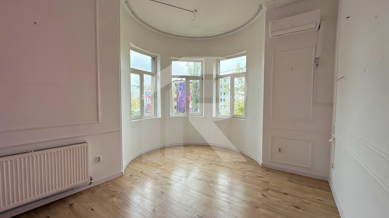 2 camere Dorobanti, et 1, fara risc seismic, centrala proprie, ideal birouri