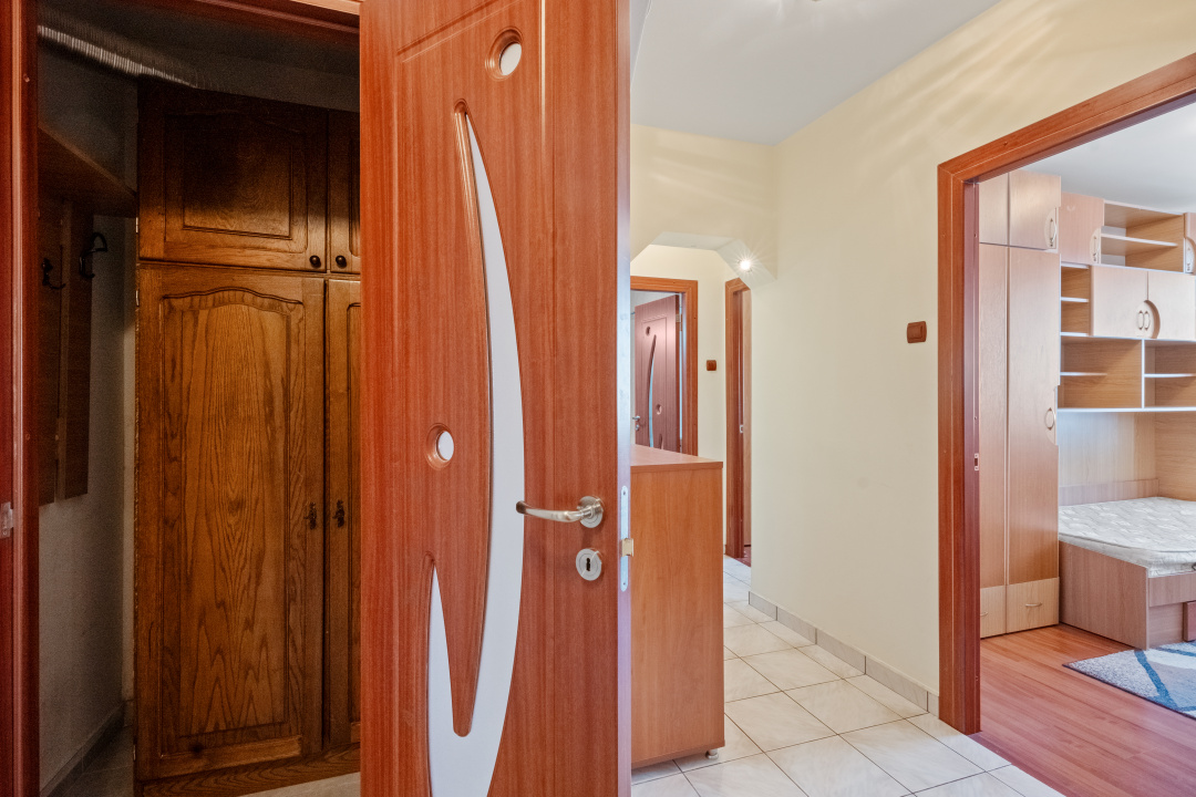 3 Camere Decomandat 300m Metrou Constantin Brancusi