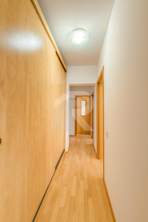 Lacul Tei – Teiul Doamnei, Etaj 3, 2 balcoane , Orientare VEST, Bloc reabilitat