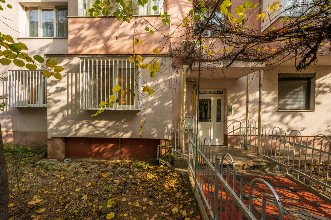 CALEA VITAN – OLIMPIA, GARSONIERA 36 MP TOTAL, PARTER!