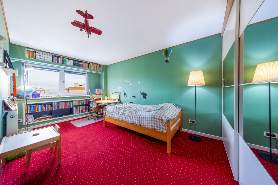 Grivitei Apartament 2 Camere Decomandat 54 MP