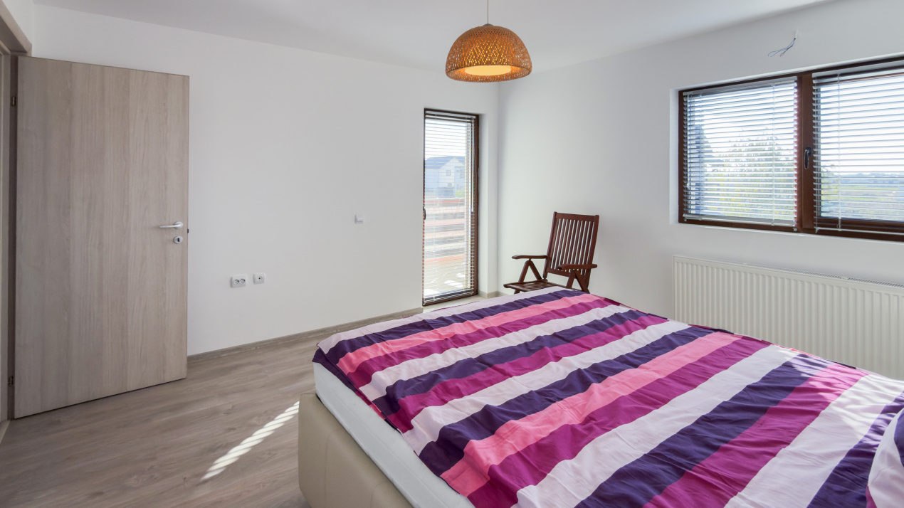 Vila vanzare Sabareni , teren 1876 mp