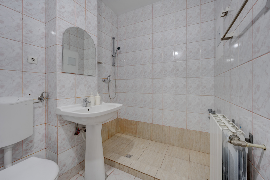 UVERTURII - CETATEA DE BALTA, VILA 436 MP UTILI, LOT 300 MP!