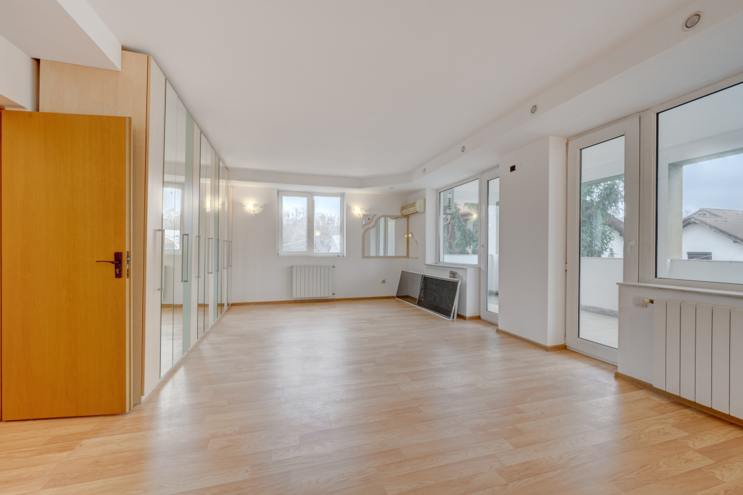 UVERTURII - CETATEA DE BALTA, VILA 436 MP UTILI, LOT 300 MP!